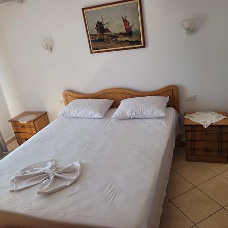 Geri Apartment Ksamil Buitenkant foto