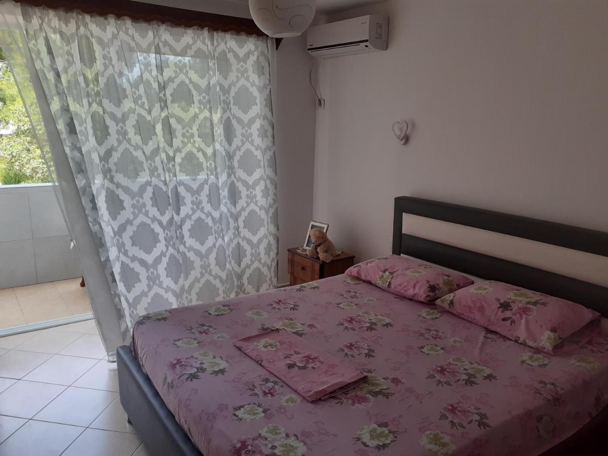 Geri Apartment Ksamil Buitenkant foto