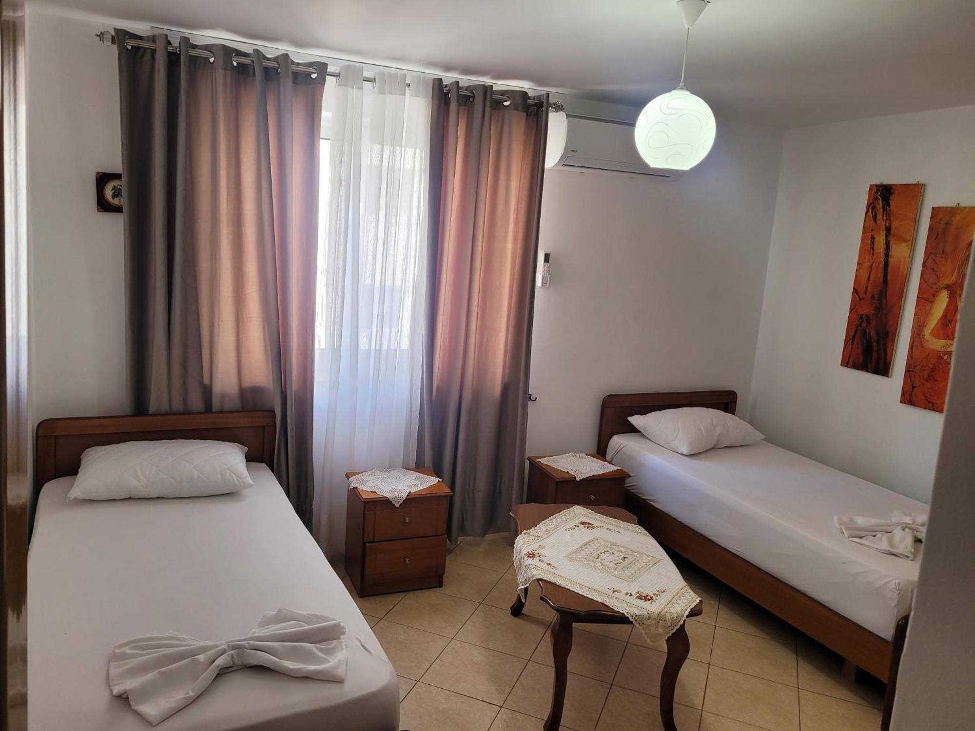 Geri Apartment Ksamil Buitenkant foto