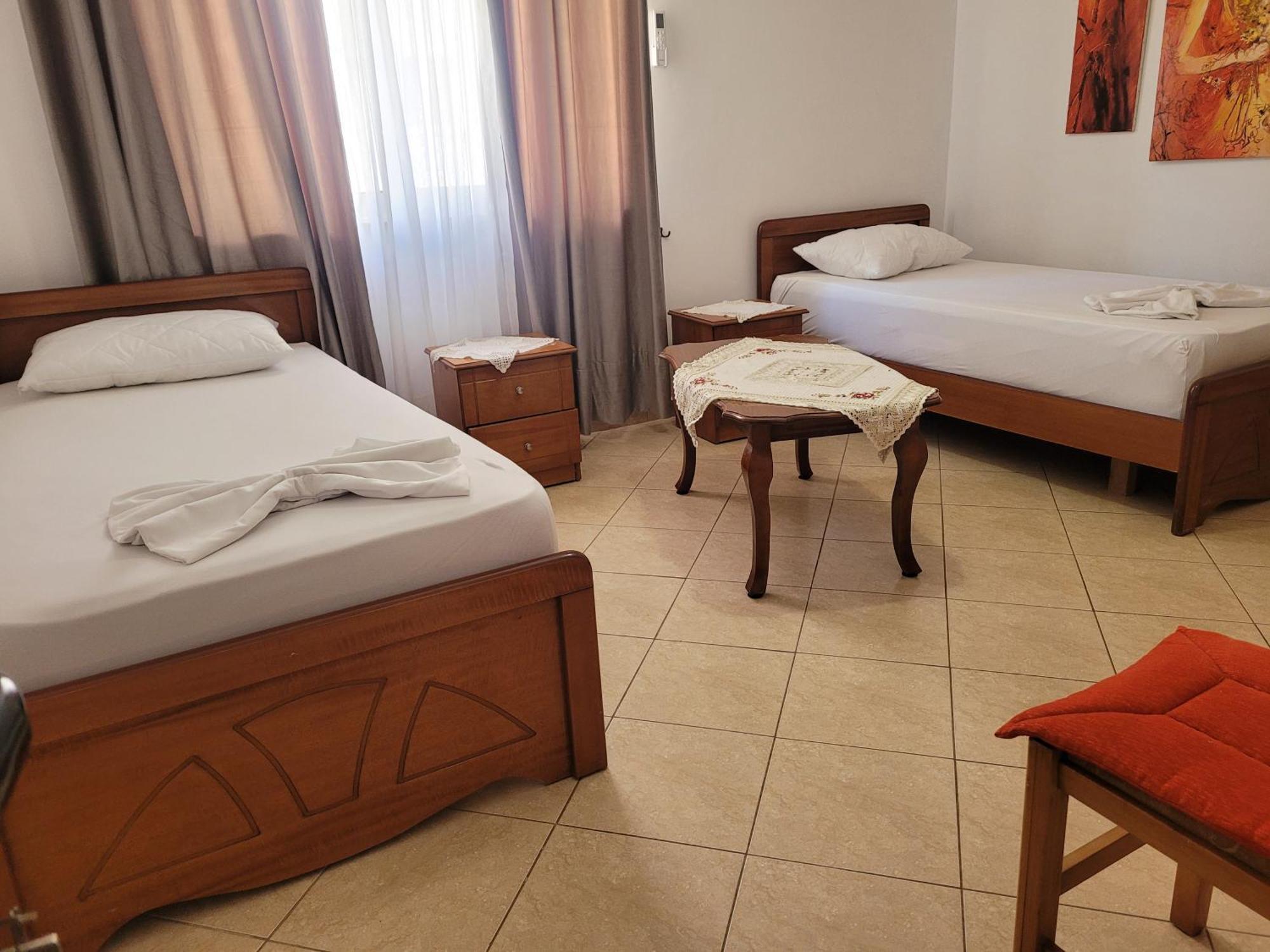 Geri Apartment Ksamil Buitenkant foto